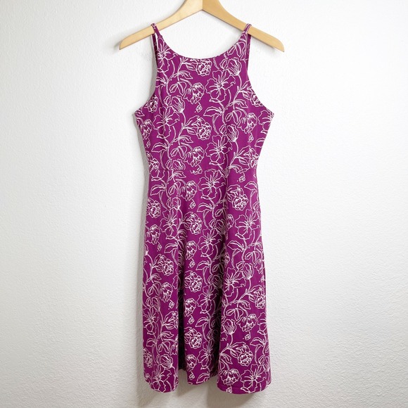 Pact Dresses & Skirts - Pact Organic Cotton Floral Fit and Flare Dress Magenta Purple Cutout Back M